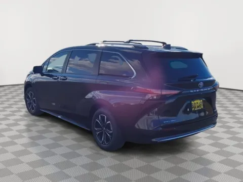 Another view of 2025 Toyota Sienna Platinum 7-Passenger for sale in Moses Lake, WA at Toyota of Moses Lake