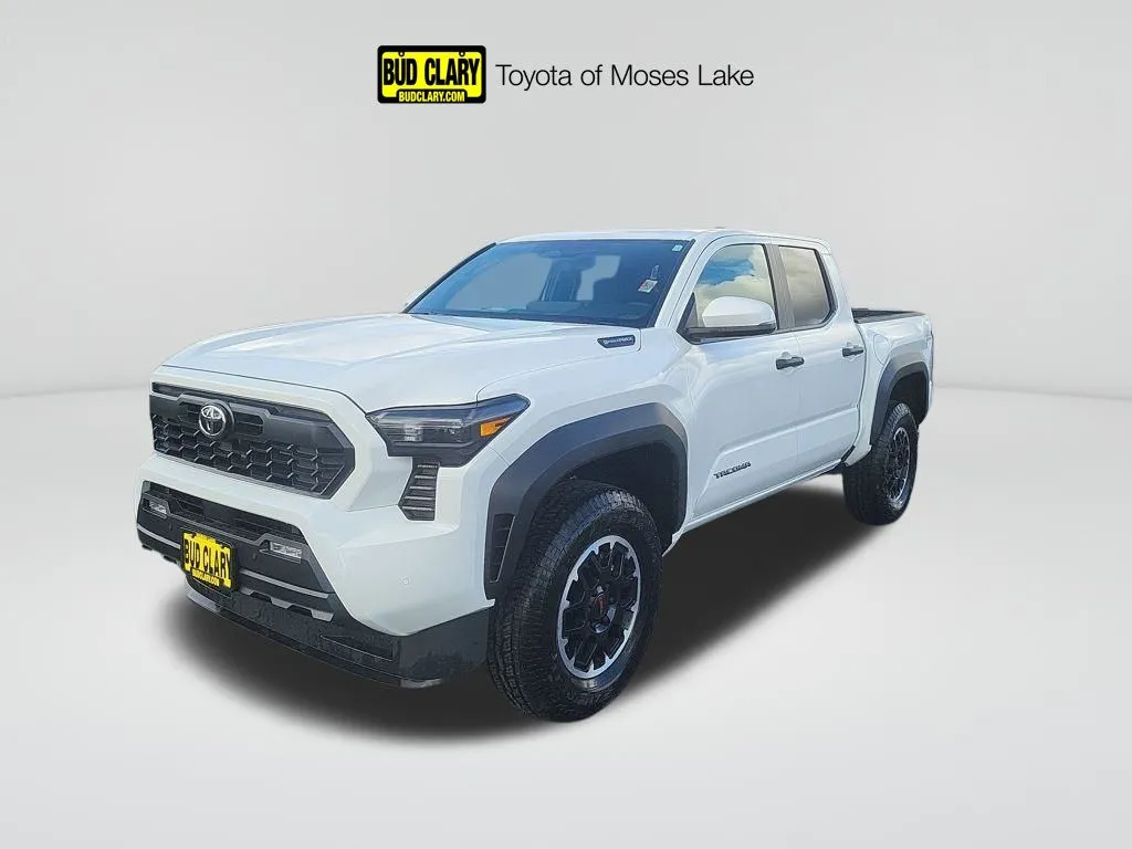 White 2025 Toyota Tacoma Hybrid TRD Off Road Hybrid for sale in Moses Lake, WA