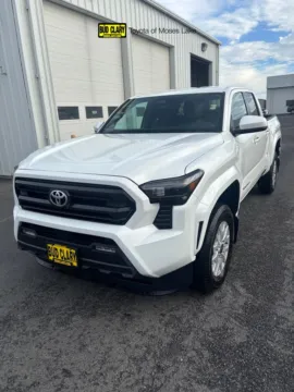 White 2025 Toyota Tacoma SR5 for sale in Moses Lake, WA