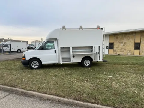 Photos of 2018 Chevrolet Express Commercial Cutaway 3500 Van 139" for sale in Dayton, OH at Dayton Work Trucks