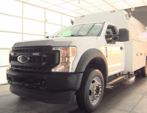 White 2021 Ford Super Duty F-450 DRW XLT 2WD Reg Cab 169" WB 84" CA for sale in Dayton, OH