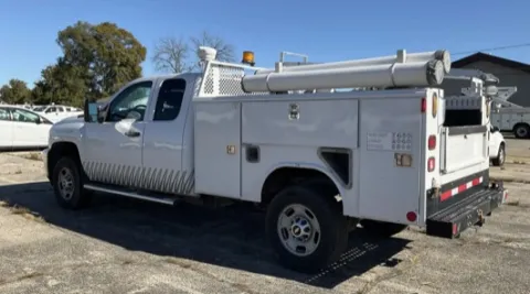 More photos of 2012 Chevrolet Silverado 2500HD 4WD Ext Cab 158.2" Work Truck at Dayton Work Trucks, OH