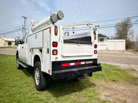 Another view of 2012 Chevrolet Silverado 2500HD 4WD Ext Cab 158.2" Work Truck for sale in Dayton, OH at Dayton Work Trucks
