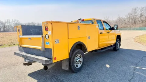 More photos of 2016 Chevrolet Silverado 2500HD 2WD Double Cab 158.1" Work Truck at Dayton Work Trucks, OH