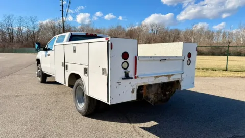 Another view of 2015 GMC Sierra 3500HD available WiFi 4WD Crew Cab 171.5" WB, 59.06" CA for sale in Dayton, OH at Dayton Work Trucks