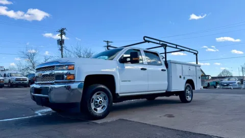 White 2019 Chevrolet Silverado 2500HD 2WD Crew Cab 167.7" Work Truck for sale in Dayton, OH