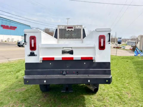 More photos of 2020 Chevrolet Silverado 2500HD 4WD Crew Cab 172" LT at Dayton Work Trucks, OH