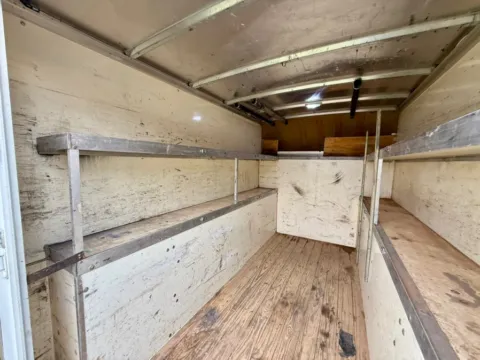 More photos of 2017 Chevrolet Express Commercial Cutaway 3500 Van 139" at Dayton Work Trucks, OH