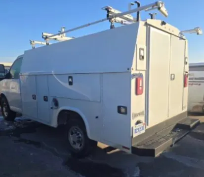 More photos of 2020 Chevrolet Express Commercial Cutaway 3500 Van 139" at Dayton Work Trucks, OH