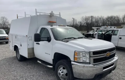 Photos of 2013 Chevrolet Silverado 3500HD 4WD Reg Cab 137.5" WB, 59.8" CA WT for sale in Dayton, OH at Dayton Work Trucks