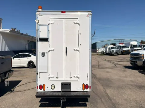 More photos of 2012 Chevrolet Express Commercial Cutaway RWD 3500 139" WB Work Van at Dayton Work Trucks, OH