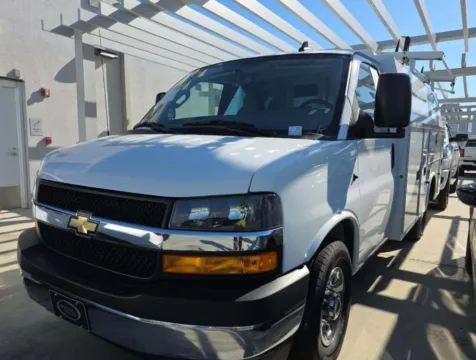 Photos of 2022 Chevrolet Express Commercial Cutaway 3500 Van 139" for sale in Dayton, OH at Dayton Work Trucks