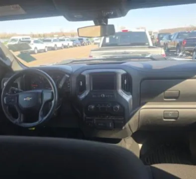 More photos of 2021 Chevrolet Silverado 2500HD 4WD Double Cab 162" Work Truck at Dayton Work Trucks, OH