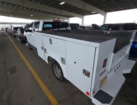 Another view of 2019 Chevrolet Silverado 3500HD CC 4WD Crew Cab 171.5" WB, 59.06" CA WT for sale in Dayton, OH at Dayton Work Trucks