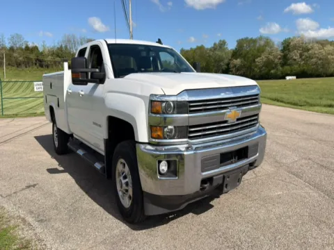 White 2017 Chevrolet Silverado 2500HD 2WD Double Cab 158.1" LT for sale in Dayton, OH