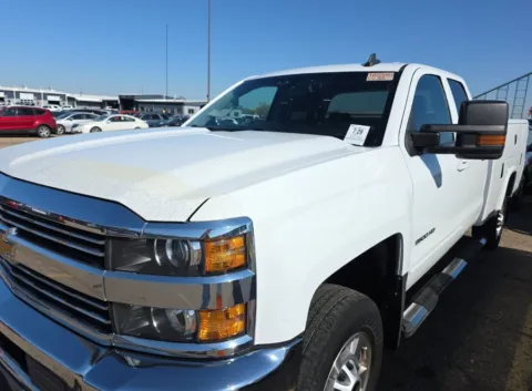 White 2017 Chevrolet Silverado 2500HD 2WD Double Cab 158.1" LT for sale in Dayton, OH
