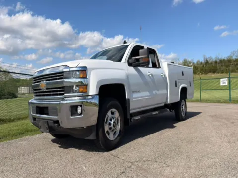 White 2017 Chevrolet Silverado 2500HD 2WD Double Cab 158.1" LT for sale in Dayton, OH