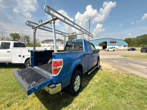 More photos of 2014 Ford F-150 4WD SuperCab 163" XLT at Dayton Work Trucks, OH