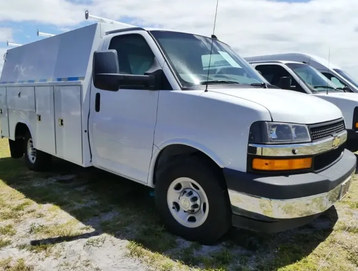 White 2020 Chevrolet Express Commercial Cutaway 3500 Van 139" for sale in Dayton, OH