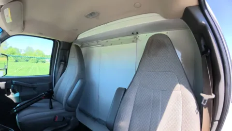 More photos of 2020 Chevrolet Express Commercial Cutaway 3500 Van 139" at Dayton Work Trucks, OH