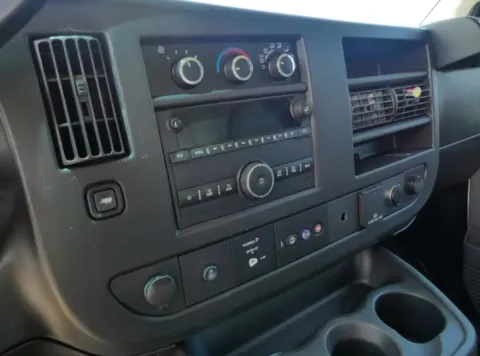 More photos of 2020 Chevrolet Express Commercial Cutaway 3500 Van 139" at Dayton Work Trucks, OH
