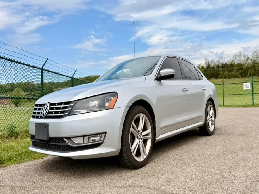2014 Volkswagen Passat SE