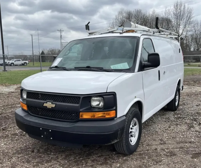 2015 Chevrolet Express 2500 Work Van HD's photo