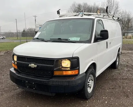 White 2015 Chevrolet Express Cargo Van RWD 2500 135" for sale in Dayton, OH