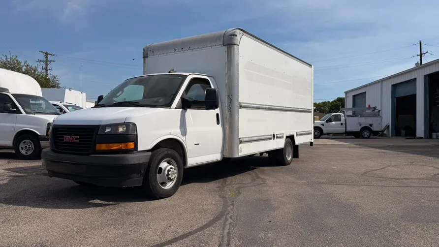 White 2020 GMC Savana Commercial Cutaway 3500 Van 177" for sale in Dayton, OH