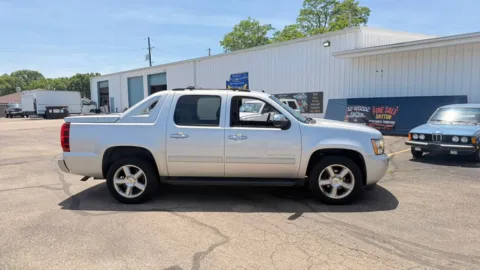 More photos of 2011 Chevrolet Avalanche 2WD Crew Cab LS at Dayton Work Trucks, OH