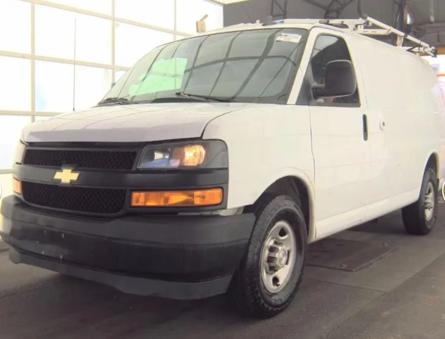 2018 Chevrolet Express 2500 Work Van HD's photo