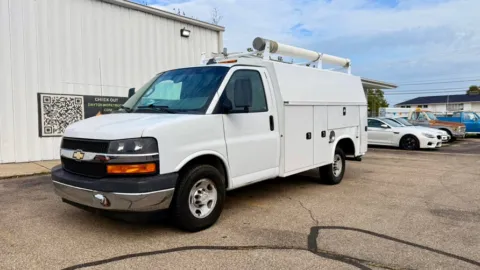 Photos of 2018 Chevrolet Express Commercial Cutaway 3500 Van 139" for sale in Dayton, OH at Dayton Work Trucks