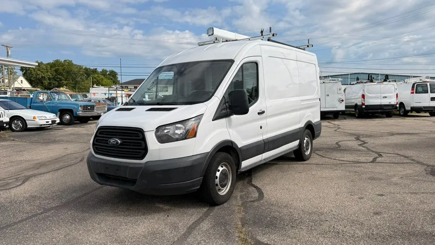 White 2019 Ford Transit Cargo Med Rd Van T-150 130" Med Rf 8600 GVWR Sliding RH Dr for sale in Dayton, OH