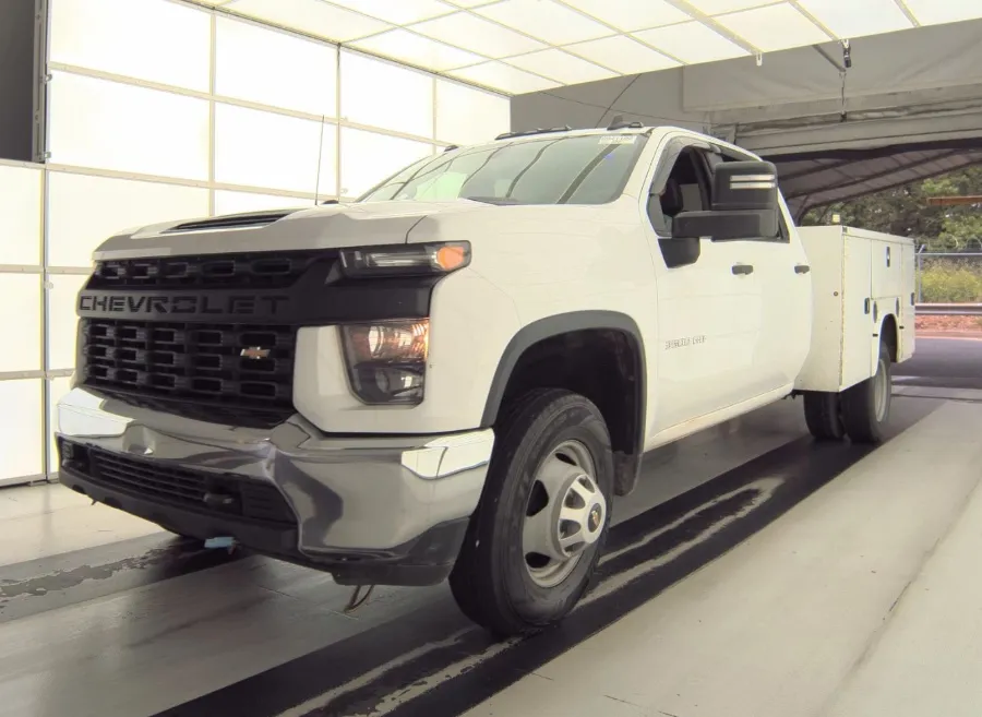 White 2021 Chevrolet Silverado 3500HD CC 2WD Crew Cab 177" WB, 60" CA Work Truck for sale in Dayton, OH