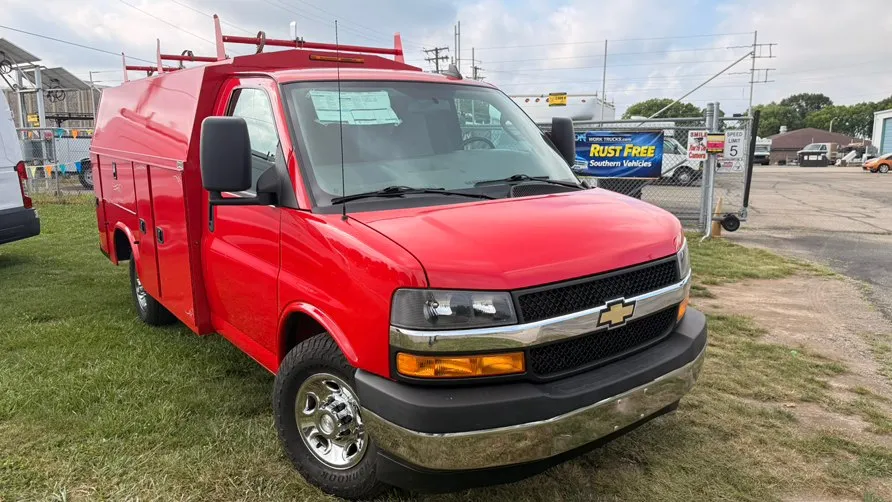 2018 Chevrolet Express Cutaway