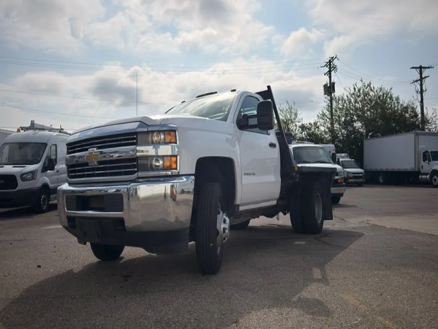 White 2017 Chevrolet Silverado 3500HD 2WD Reg Cab 137.5" WB, 59.06" CA WT for sale in Dayton, OH
