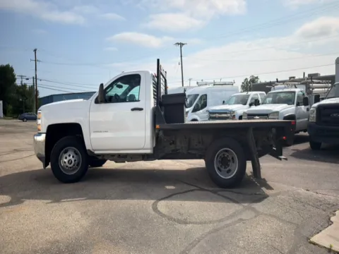 Photos of 2017 Chevrolet Silverado 3500HD 2WD Reg Cab 137.5" WB, 59.06" CA WT for sale in Dayton, OH at Dayton Work Trucks