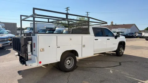 More photos of 2021 Chevrolet Silverado 3500 HD CC 2WD Crew Cab 177" WB, 60" CA Work Truck at Dayton Work Trucks, OH