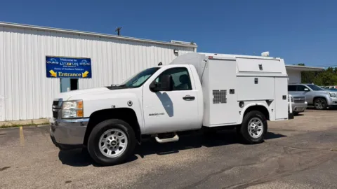 White 2013 Chevrolet Silverado 3500HD 3500 155" WB RWD for sale in Dayton, OH