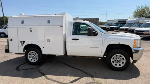 More photos of 2013 Chevrolet Silverado 3500HD 3500 155" WB RWD at Dayton Work Trucks, OH