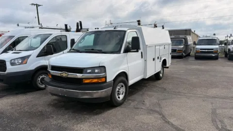 White 2020 Chevrolet Express Commercial Cutaway 3500 Van 139" for sale in Dayton, OH