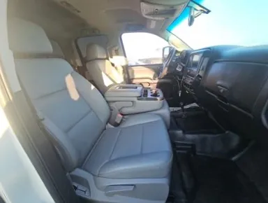 More photos of 2019 Chevrolet Silverado 2500 HD 4WD Double Cab 158.1" Work Truck at Dayton Work Trucks, OH