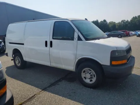 More photos of 2019 Chevrolet Express Cargo Van RWD 2500 135" at Dayton Work Trucks, OH
