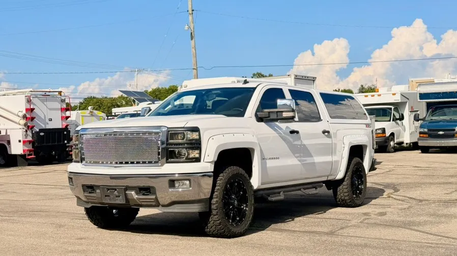 White 2014 Chevrolet Silverado 1500 4WD Crew Cab 153.0" LT w/2LT for sale in Dayton, OH