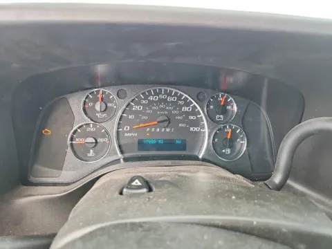 More photos of 2020 Chevrolet Express Cargo Van RWD 2500 135" at Dayton Work Trucks, OH