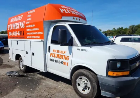 White 2017 Chevrolet Express Commercial Cutaway 3500 Van 139" for sale in Dayton, OH
