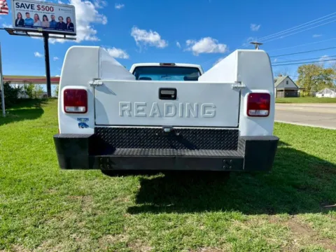 More photos of 2000 Chevrolet C/K 2500 Reg Cab 131.5" WB at Dayton Work Trucks, OH