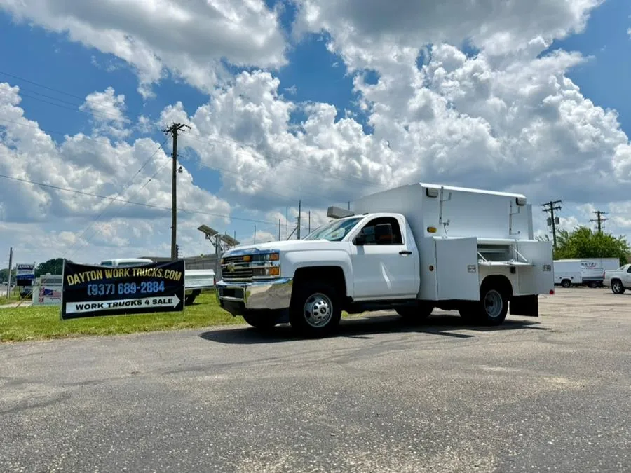 White 2015 Chevrolet Silverado 3500HD Built After Aug 14 2WD Reg Cab 137.5" WB, 59.06" CA WT for sale in Dayton, OH