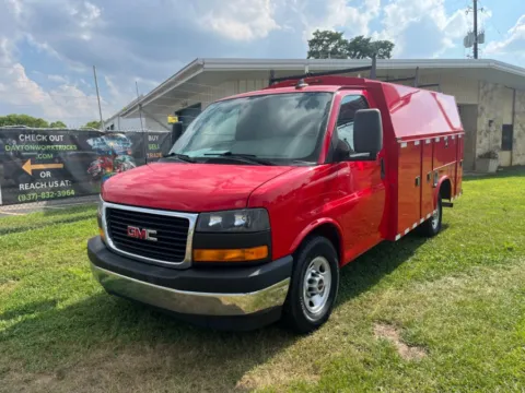 Red 2018 GMC Savana Commercial Cutaway 3500 Van 139" for sale in Dayton, OH