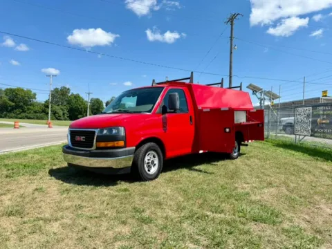 Red 2018 GMC Savana Commercial Cutaway 3500 Van 139" for sale in Dayton, OH